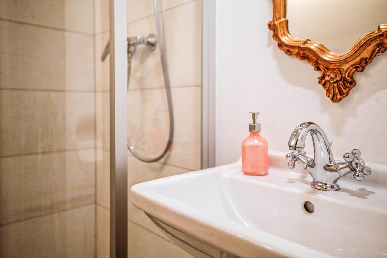 Easy Flat Augarten Виена Екстериор снимка