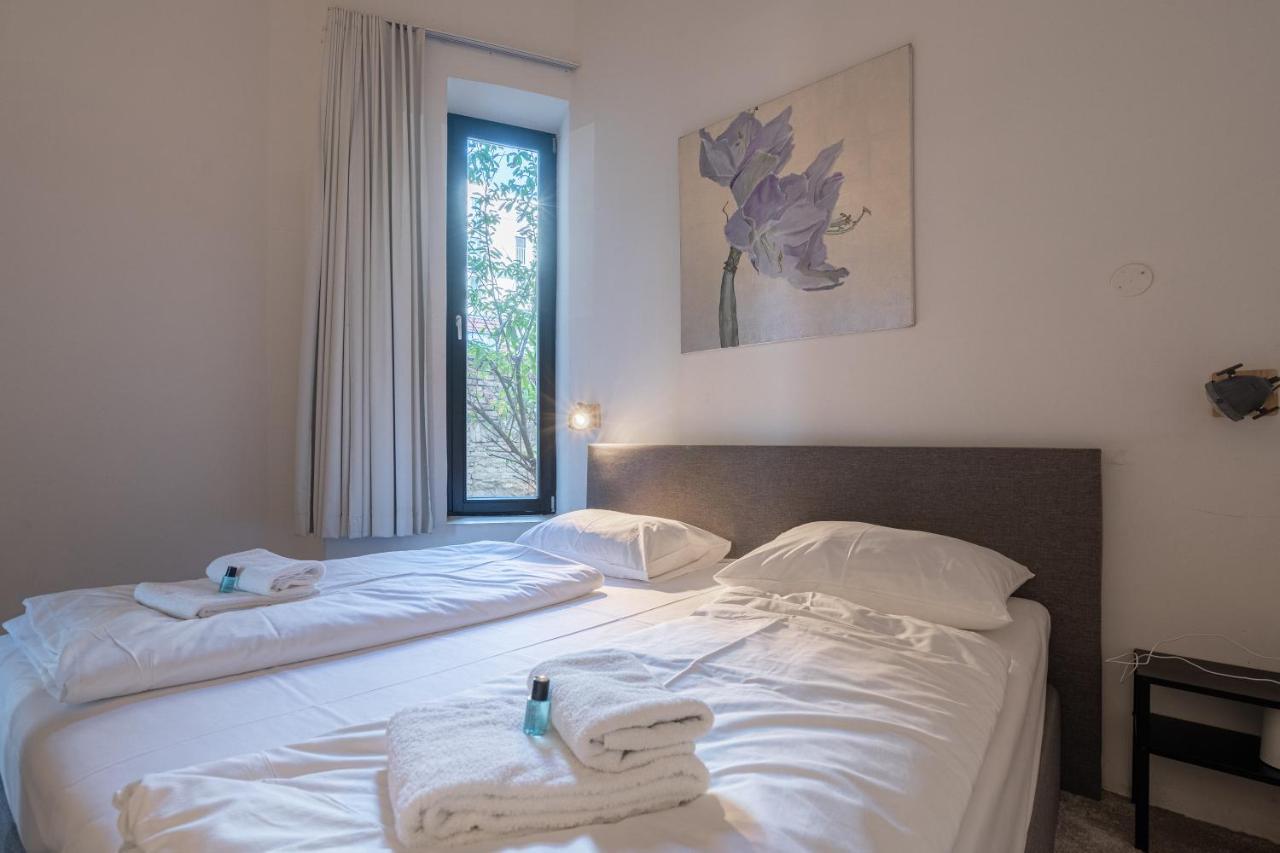 Easy Flat Augarten Виена Екстериор снимка